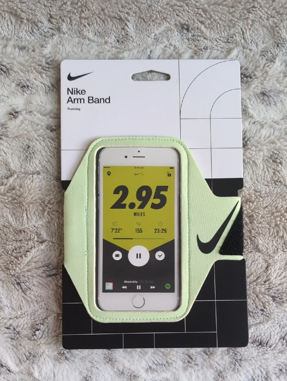 Nike Lean Running Vapor Green Arm Band